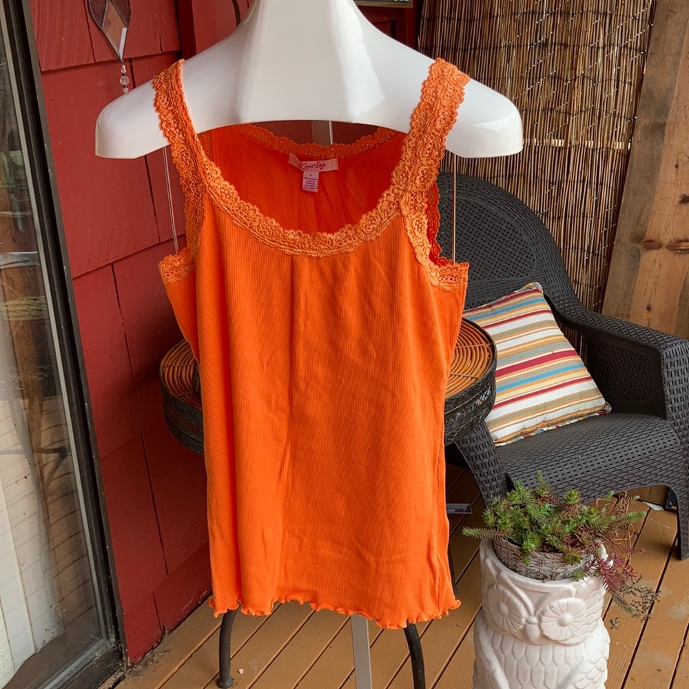 NWT Lena Size Large Tank Top